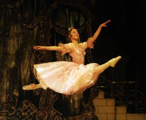 Una scena da "Cenerentola" del Balletto Classico di Mosca